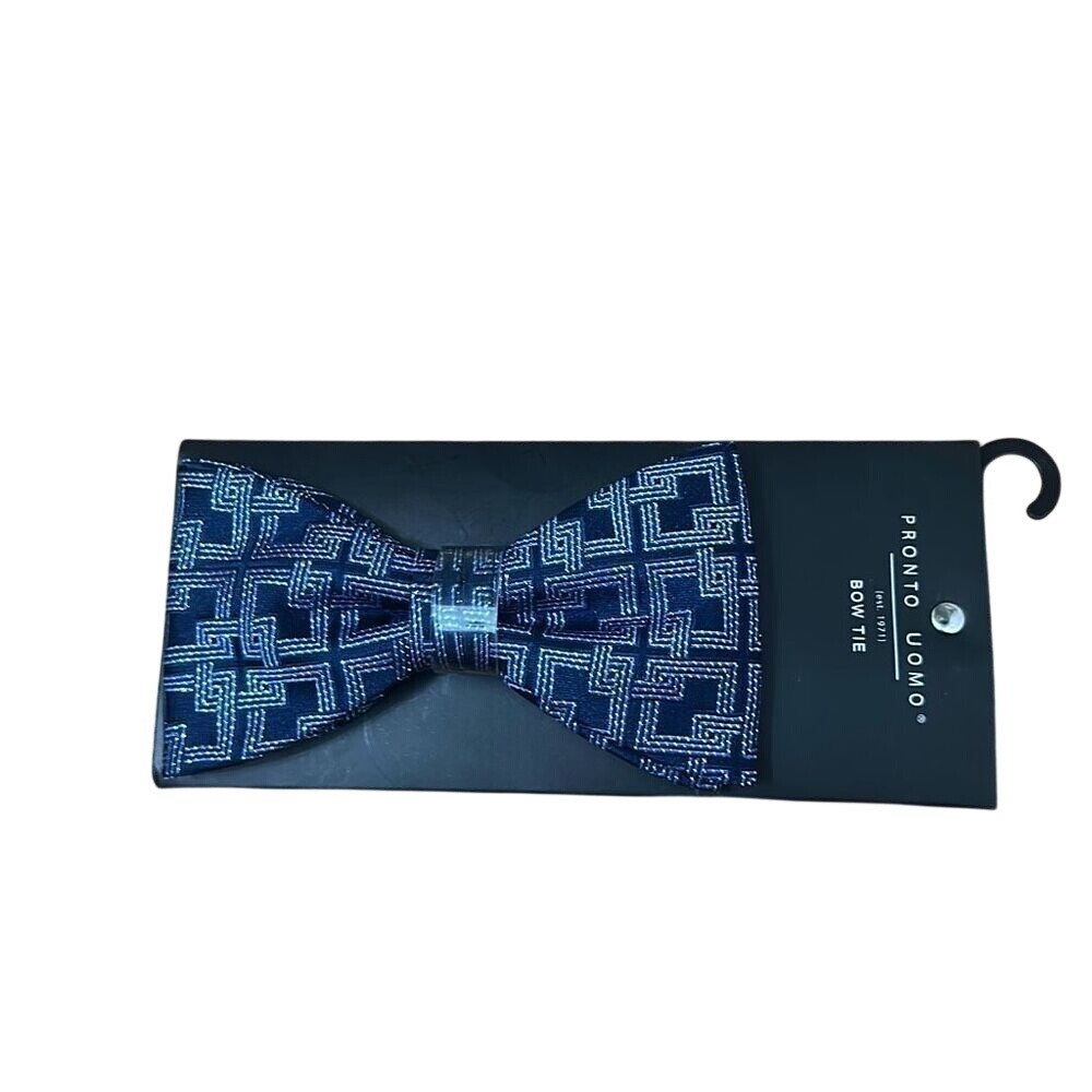 NWT Pronto Uomo Mens Blue‎ Geometric Bow Tie